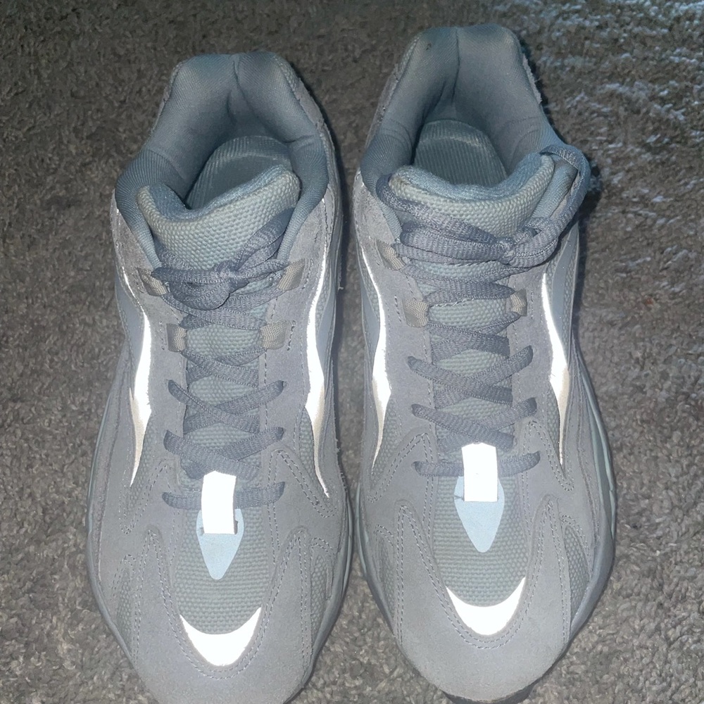 Yeezy 700 worn a few times